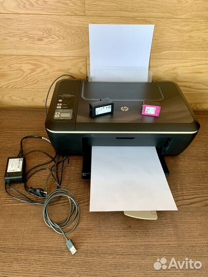 Цветной струйный принтер мфу HP Deskjet Ink 2520hc