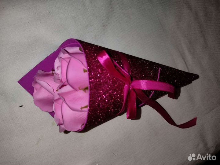 Букеты из мыльных роз,долго стоят и приятно пахнут