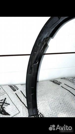 Накладка крыла задняя левая Lexus Rx 4