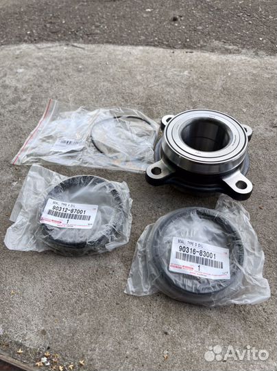 Подшипник передней ступицы Lexus Toyota