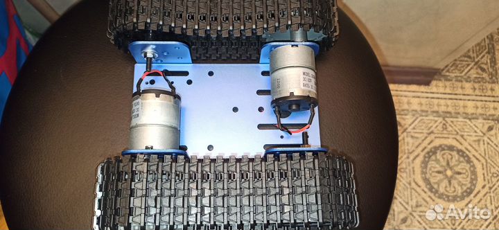 Гусеничное шасси