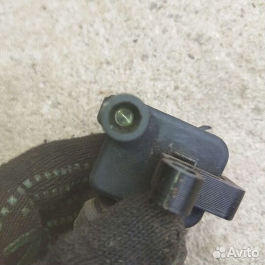 Катушка зажигания Mitsubishi Lancer 9