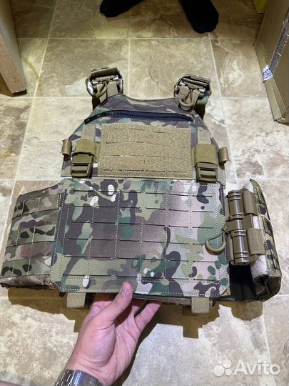 Бронежилет плитник yakeda