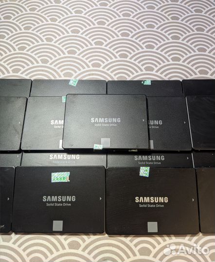 SSD Samsung 120gb 20шт