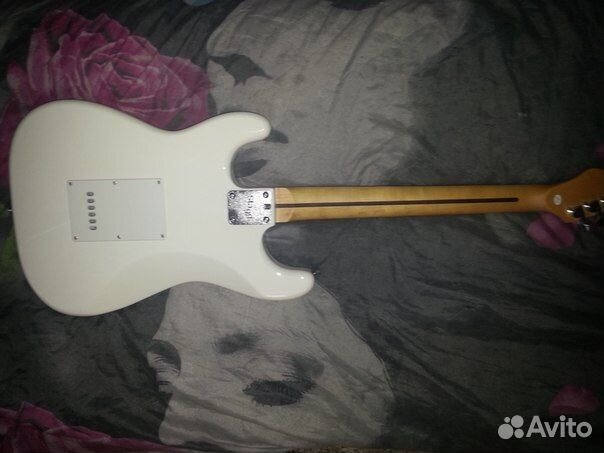 Продам гитару