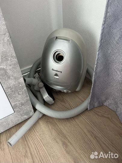 Пылесос elenberg VC-2027
