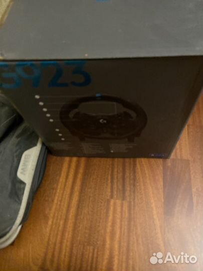 Logitech g923