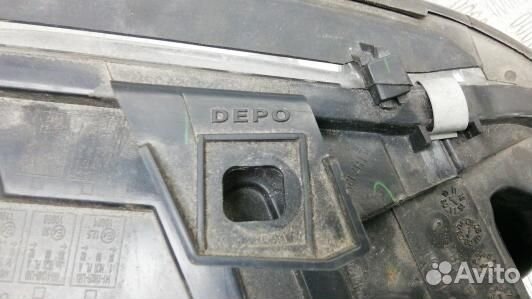 Фара правая audi A6 C5 (1ST12MU01)