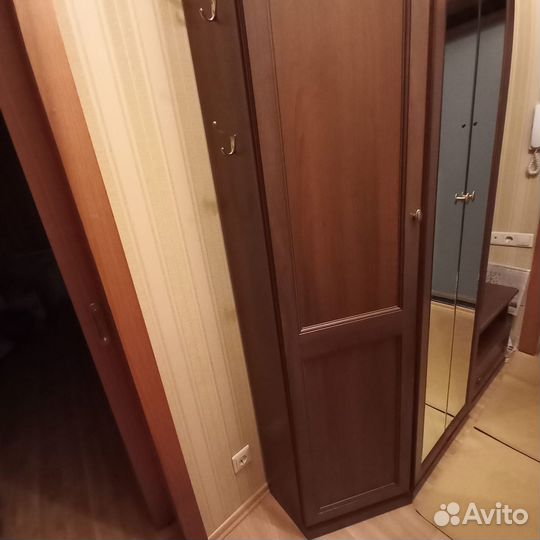 Шкаф прихожая