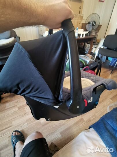 Автолюлька hb skyler