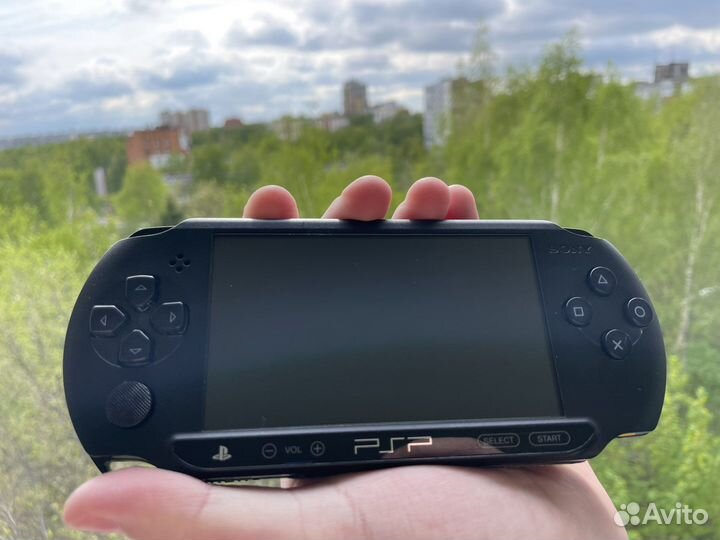 Игровая приставка Sony PSP 64гб прошита