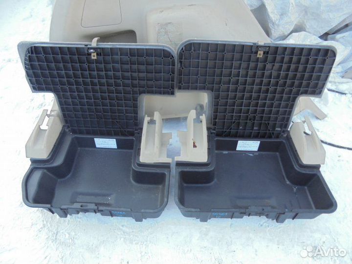 Ящик в пол Toyota Corolla Spacio ZZE122 1ZZ-FE