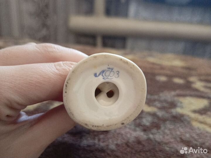 Статуэтка фарфоровая лф3