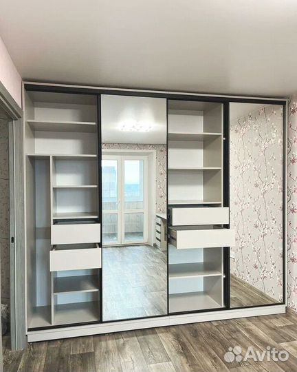 Шкаф купе новый