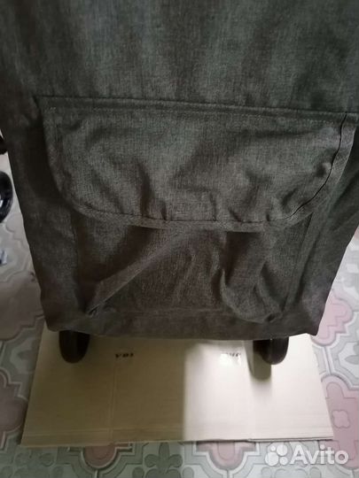 Прогулочная коляска новая 