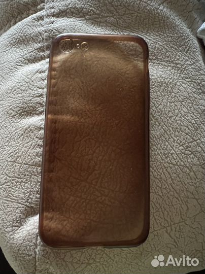 Чехол на iPhone 8