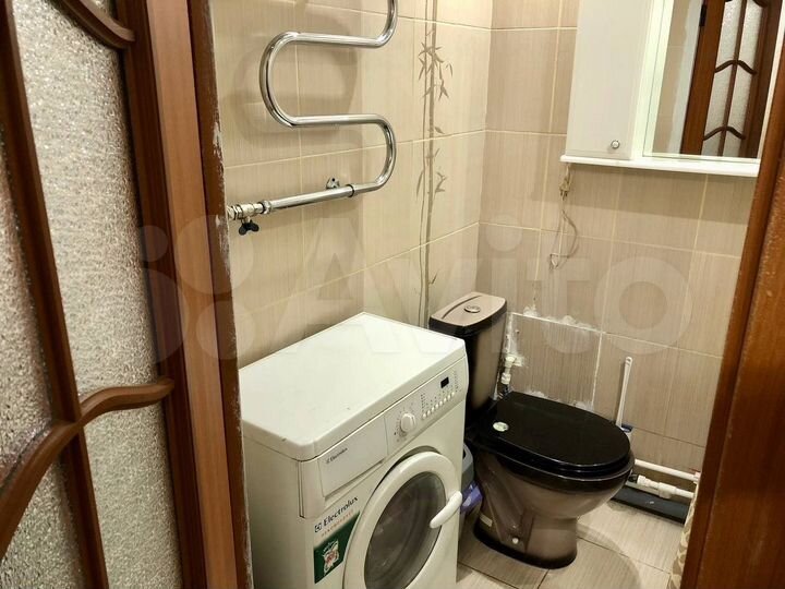 2-к. квартира, 42,7 м², 1/5 эт.