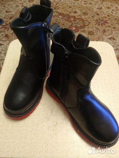 Ботинки демисезонные для девочки 27 размер