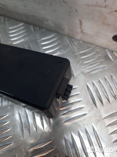 Кнопка стеклоподъемника переднего левого Saab 9-3