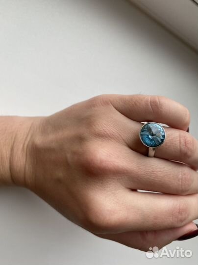 Серебряное кольцо кристалл swarovski