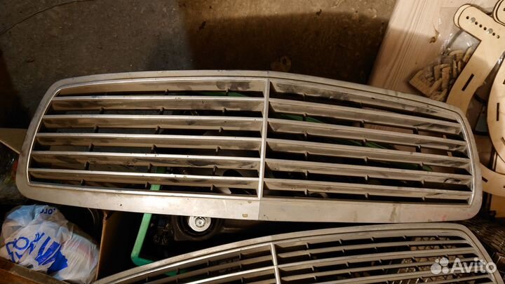 Решетка радиатора mercedes w211 дорест