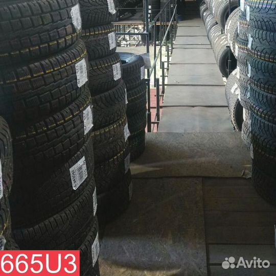 Nokian Tyres Hakkapeliitta Sport Utility 5 225/60 R17 99M