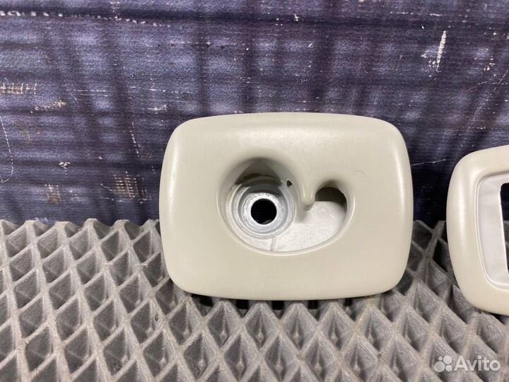 Крепление шторки Volkswagen Passat Variant B5 AMX