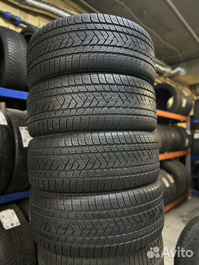 Pirelli Scorpion Winter 275/40 R22
