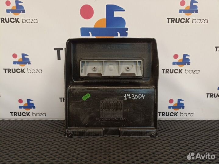 81629300167 Накладка салона под плафон