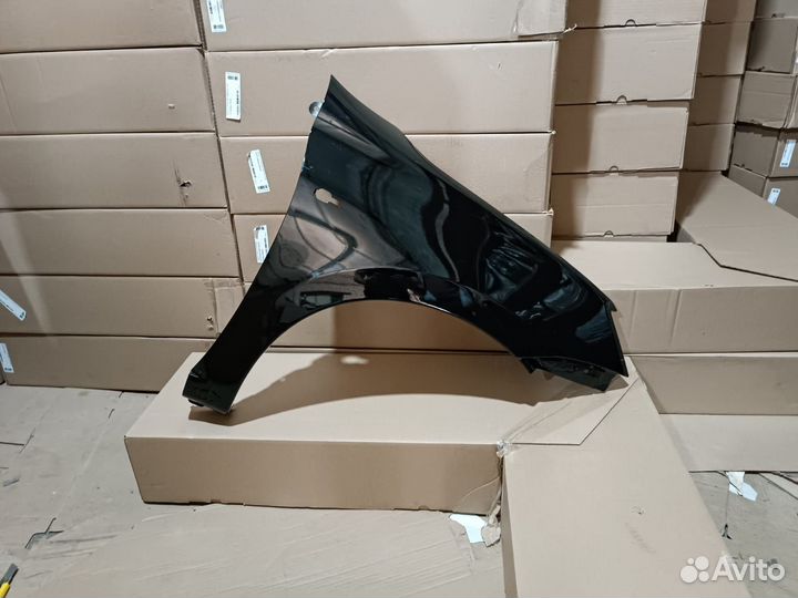 Крыло правое переднее на Гранту цвет пантера