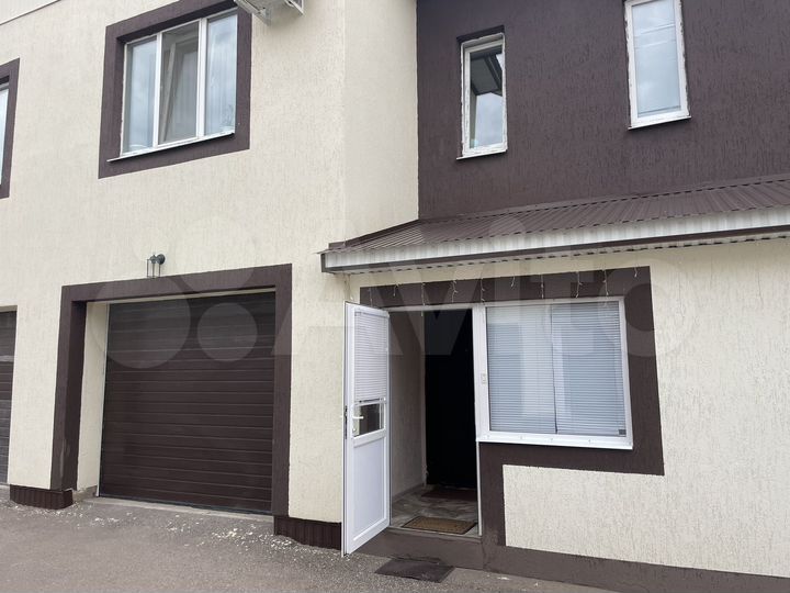 4-к. квартира, 123 м², 1/2 эт.