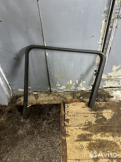 Рамка правой двери Scania 6 2114834