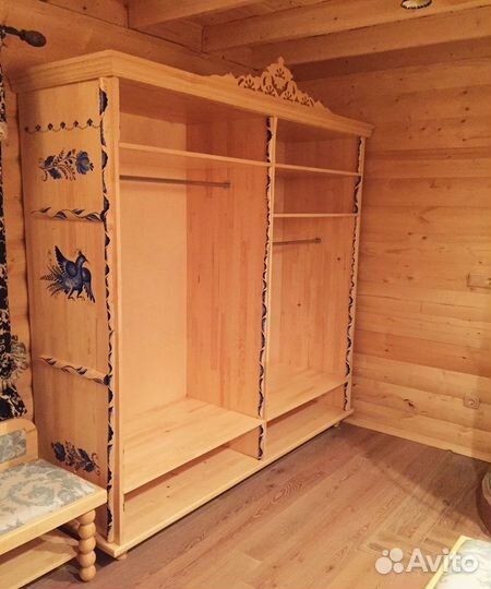 Гардеробные в стиле классика