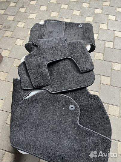 Автомобильные коврики ворсовые Skoda Superb II