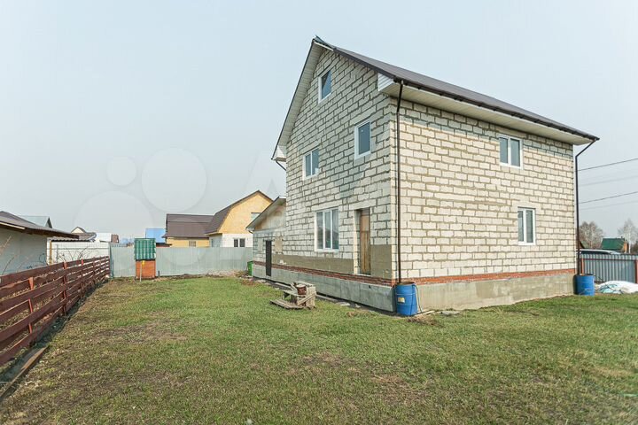 Дом 140 м² на участке 6 сот.