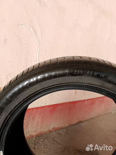 Michelin Primacy 4+ 235/45 R18 98