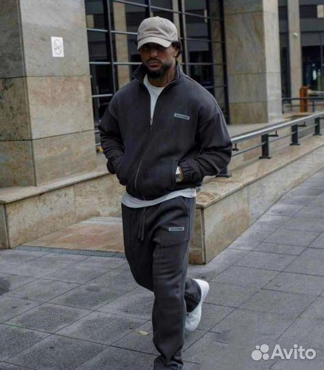 Спортивный костюм мужской