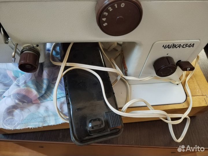 Электропривод с педалью для швейной машинки