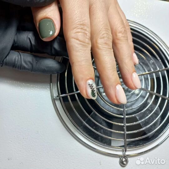 Маникюр с покрытием гель лак