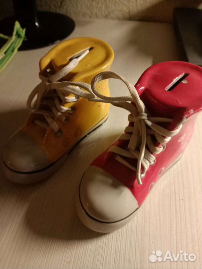 Копилки фарфоровые