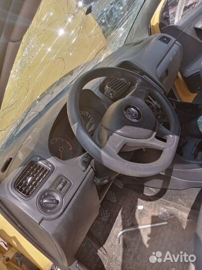 Торпедо Volkswagen Polo 5 (RUS)