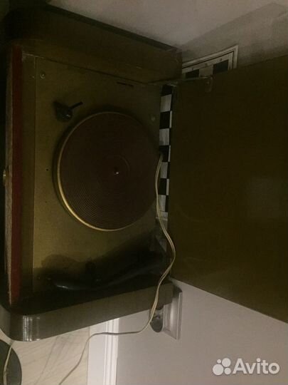 Радиоприемник Рекорд