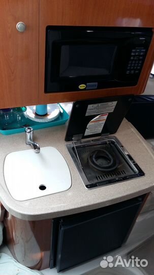 Продаю катер four winns 248 vista