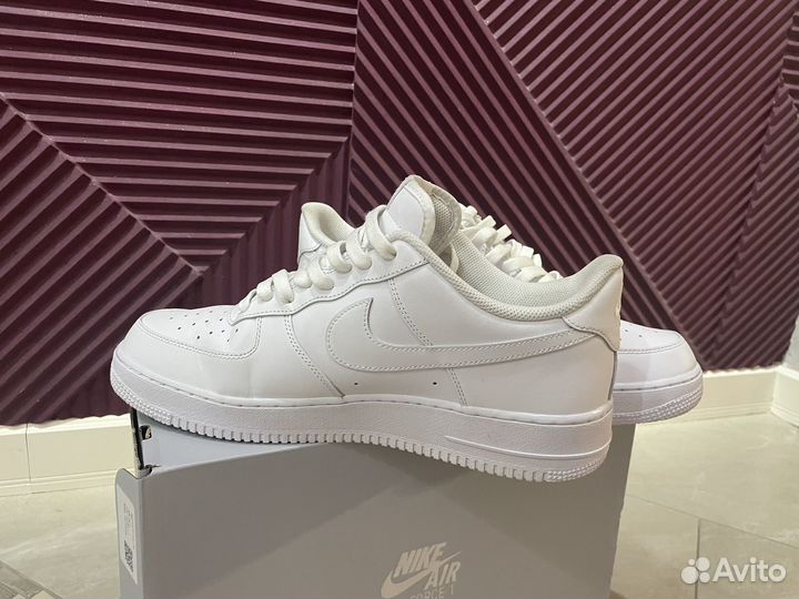 Nike Air Force 1 Low 07 White (Men's)