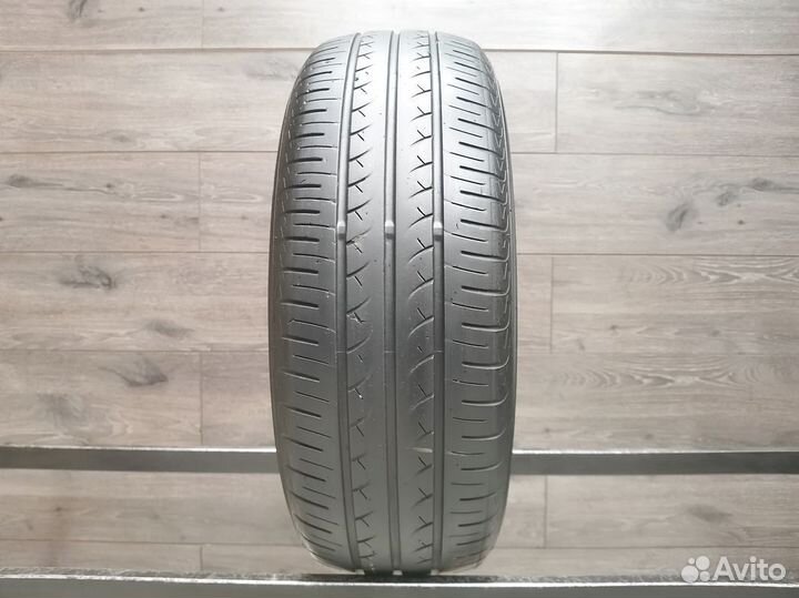 Yokohama BluEarth AE01 205/65 R15 94