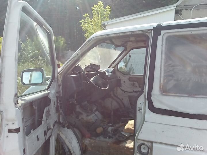 Двигатель aaf 2,5 от Volkswagen multivan T4