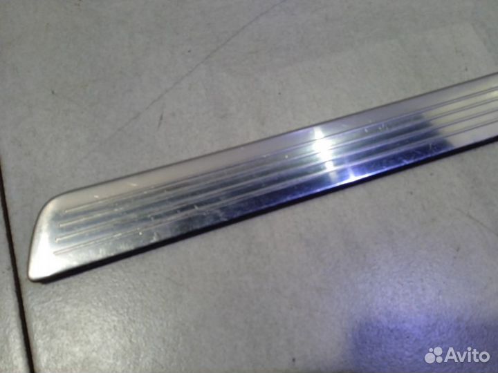 Накладка на порог внутренняя