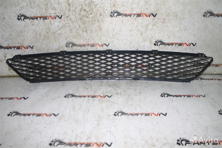 Решетка радиатора Мазда 6 GG