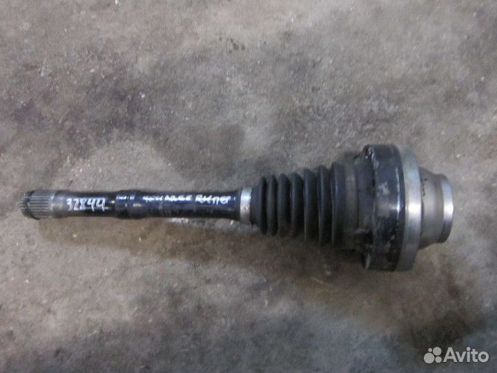 Полуось передняя VW Touareg 2002-2010,Q7 4L 2005-2