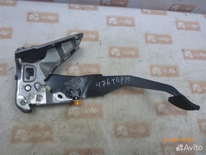 Педаль тормоза Mitsubishi Asx GA1W 4A92 2013
